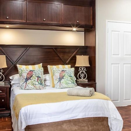 Adato Guesthouse Potchefstroom Buitenkant foto